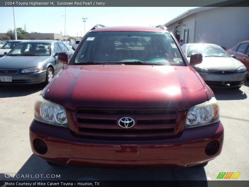 Sundown Red Pearl / Ivory 2004 Toyota Highlander I4