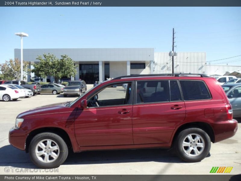 Sundown Red Pearl / Ivory 2004 Toyota Highlander I4
