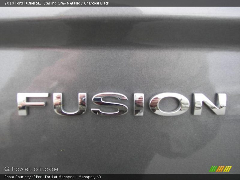  2010 Fusion SE Logo