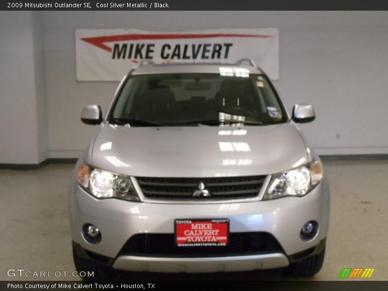 Cool Silver Metallic / Black 2009 Mitsubishi Outlander SE