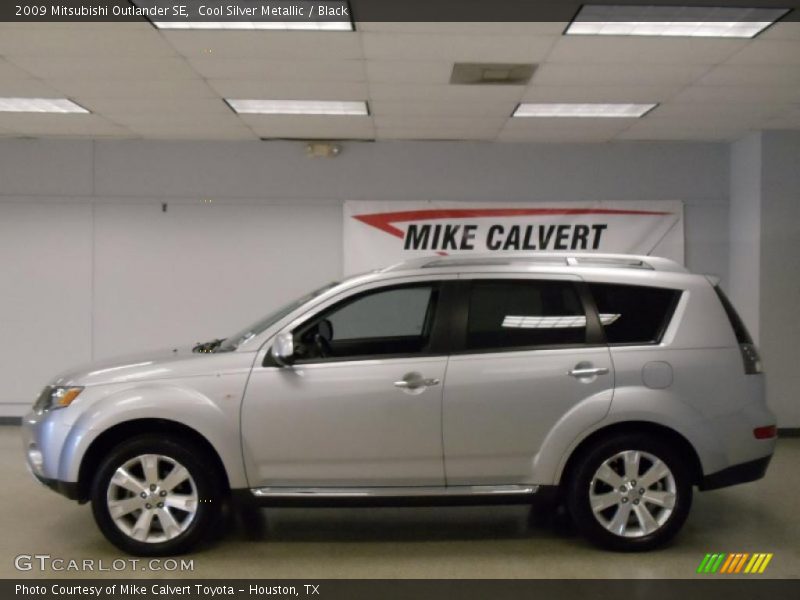 Cool Silver Metallic / Black 2009 Mitsubishi Outlander SE
