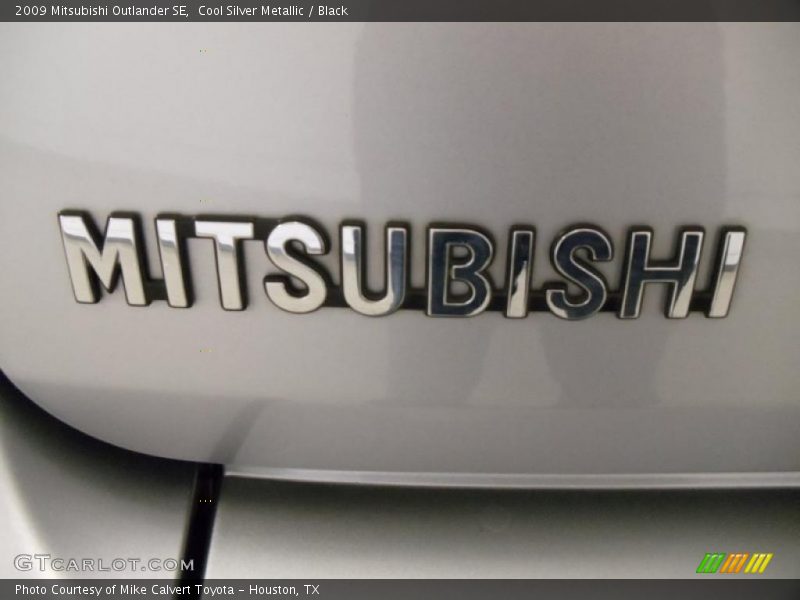 Cool Silver Metallic / Black 2009 Mitsubishi Outlander SE