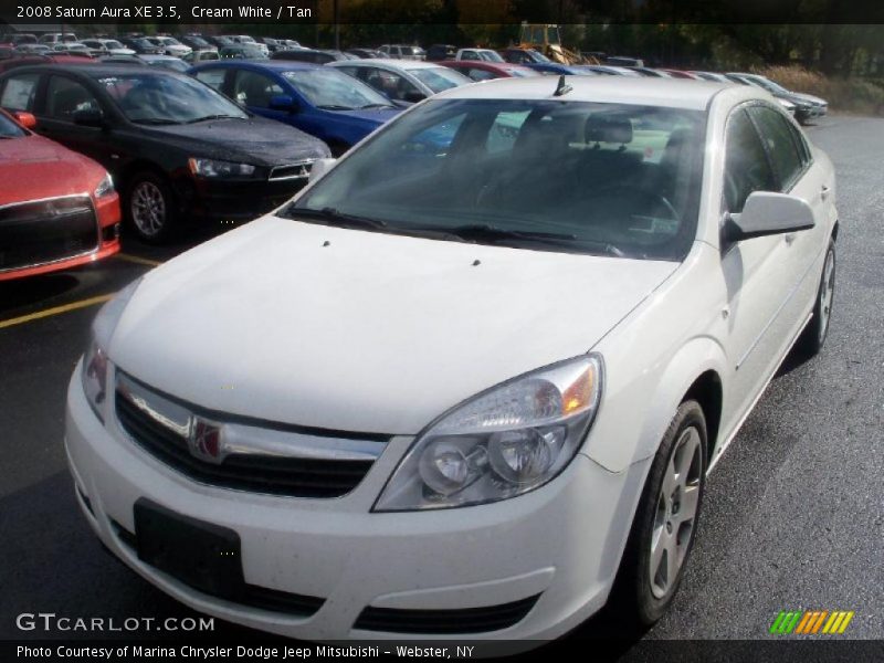 Cream White / Tan 2008 Saturn Aura XE 3.5