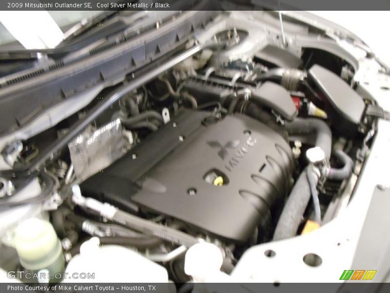 Cool Silver Metallic / Black 2009 Mitsubishi Outlander SE