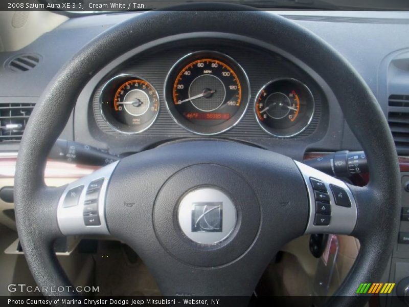 Cream White / Tan 2008 Saturn Aura XE 3.5