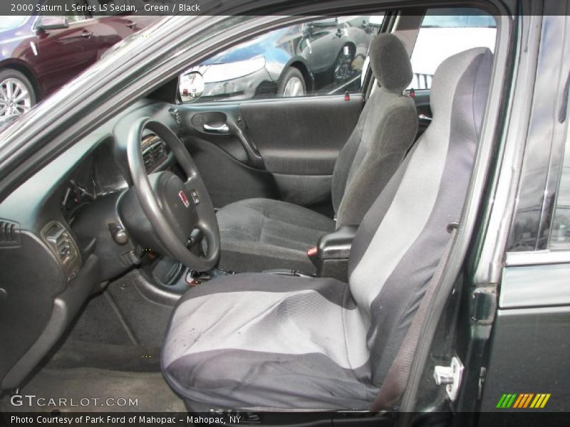 Green / Black 2000 Saturn L Series LS Sedan
