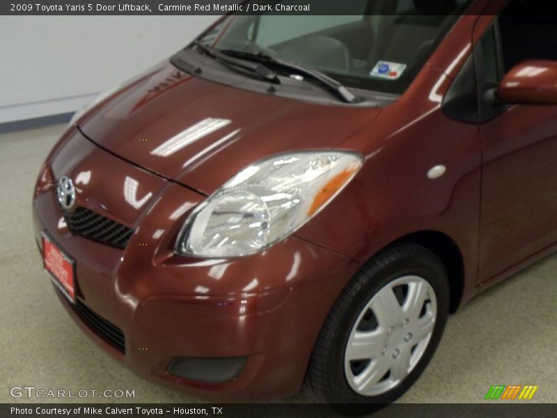 Carmine Red Metallic / Dark Charcoal 2009 Toyota Yaris 5 Door Liftback