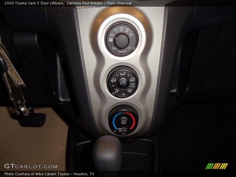 Carmine Red Metallic / Dark Charcoal 2009 Toyota Yaris 5 Door Liftback