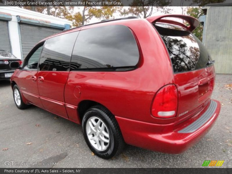 Inferno Red Pearlcoat / Mist Gray 2000 Dodge Grand Caravan Sport