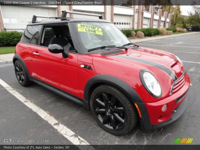 Chili Red / Space Grey/Panther Black 2003 Mini Cooper S Hardtop