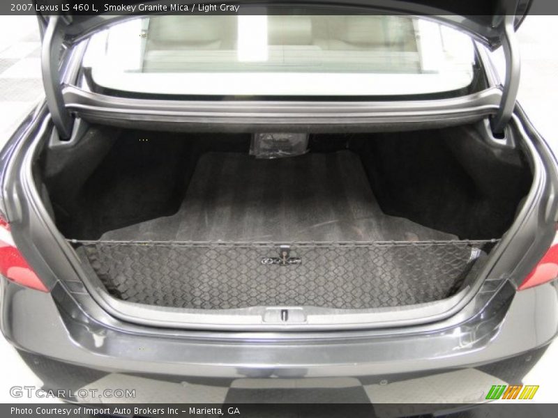  2007 LS 460 L Trunk