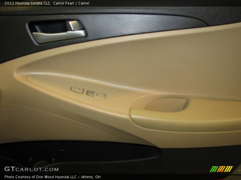 Camel Pearl / Camel 2011 Hyundai Sonata GLS