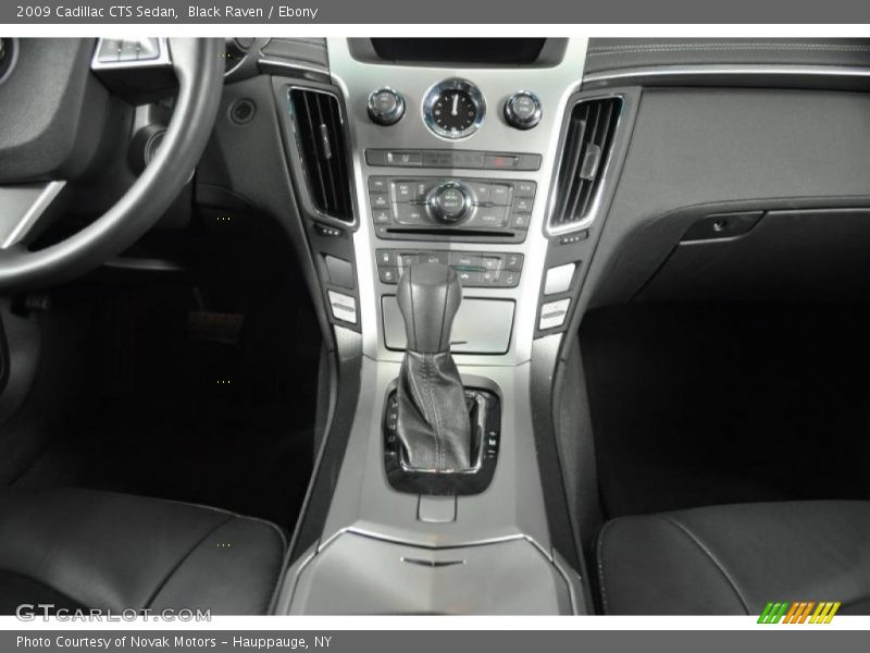 Controls of 2009 CTS Sedan