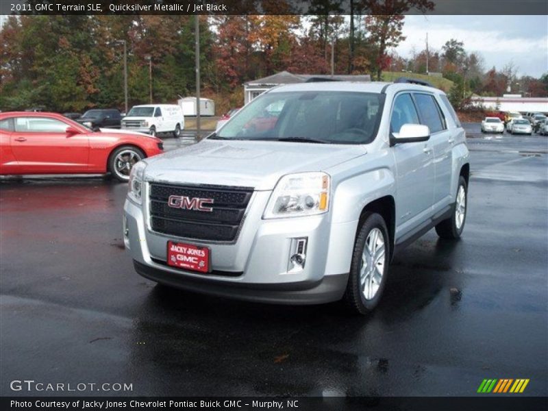 Quicksilver Metallic / Jet Black 2011 GMC Terrain SLE