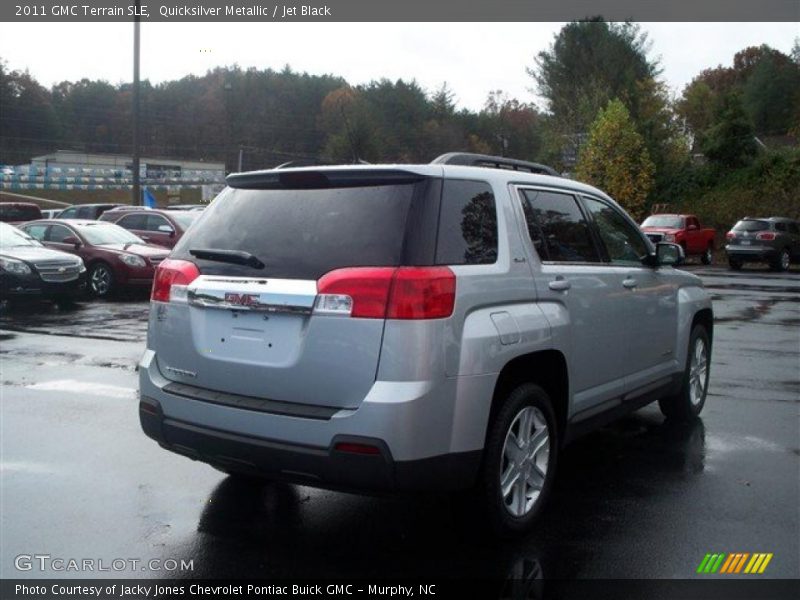 Quicksilver Metallic / Jet Black 2011 GMC Terrain SLE