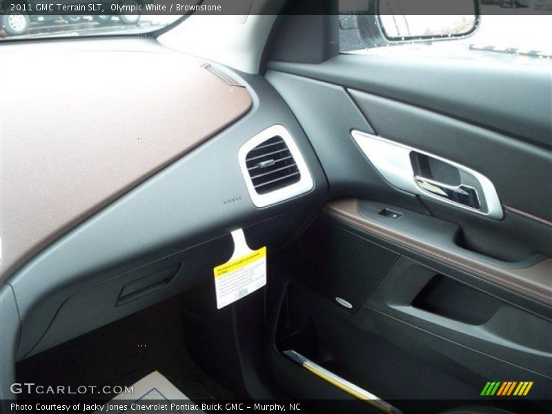 Olympic White / Brownstone 2011 GMC Terrain SLT