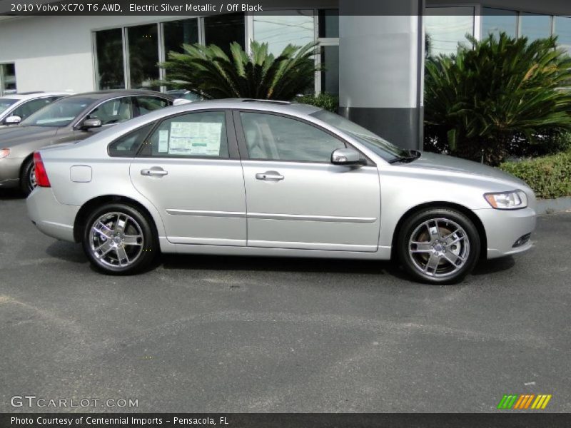 Electric Silver Metallic / Off Black 2010 Volvo XC70 T6 AWD