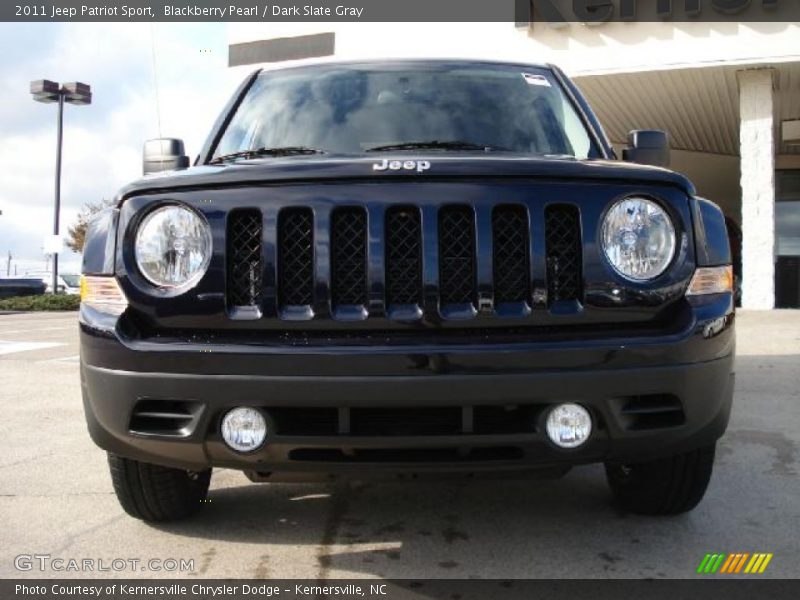 Blackberry Pearl / Dark Slate Gray 2011 Jeep Patriot Sport
