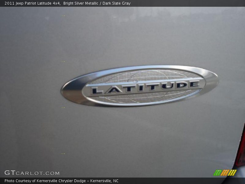 2011 Patriot Latitude 4x4 Logo
