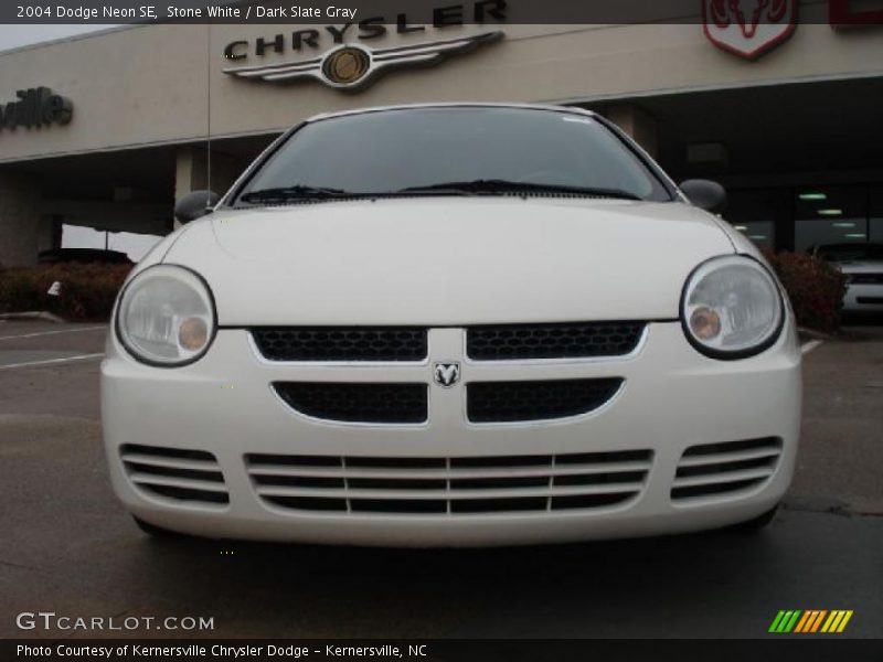 Stone White / Dark Slate Gray 2004 Dodge Neon SE