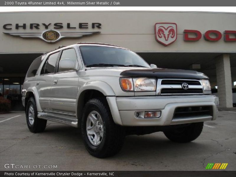 Millennium Silver Metallic / Oak 2000 Toyota 4Runner Limited 4x4