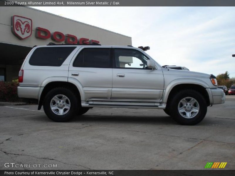 Millennium Silver Metallic / Oak 2000 Toyota 4Runner Limited 4x4