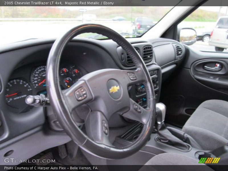 Majestic Red Metallic / Ebony 2005 Chevrolet TrailBlazer LT 4x4