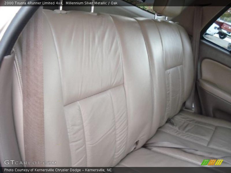 Millennium Silver Metallic / Oak 2000 Toyota 4Runner Limited 4x4