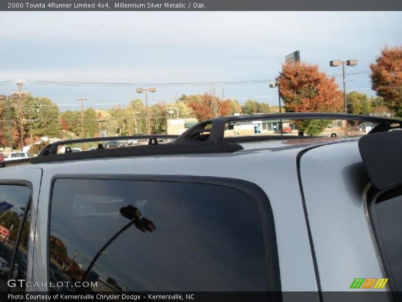 Millennium Silver Metallic / Oak 2000 Toyota 4Runner Limited 4x4