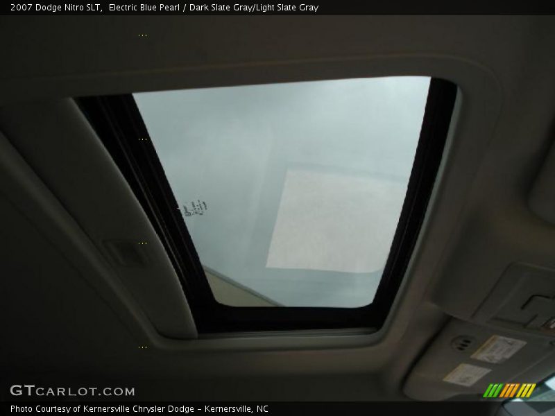 Electric Blue Pearl / Dark Slate Gray/Light Slate Gray 2007 Dodge Nitro SLT