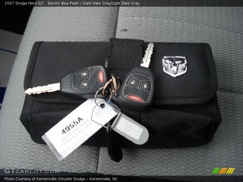 Electric Blue Pearl / Dark Slate Gray/Light Slate Gray 2007 Dodge Nitro SLT