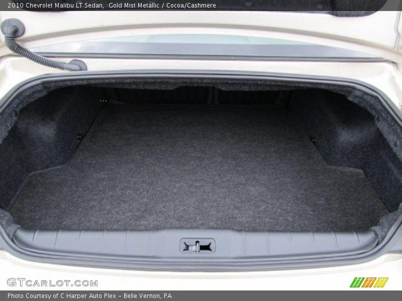  2010 Malibu LT Sedan Trunk
