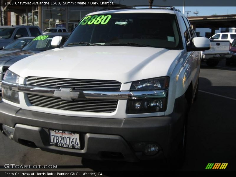 Summit White / Dark Charcoal 2003 Chevrolet Avalanche 1500