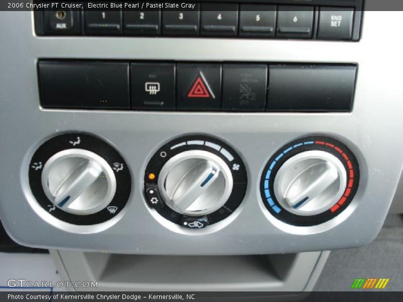 Controls of 2006 PT Cruiser 