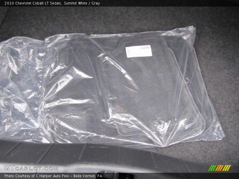 Summit White / Gray 2010 Chevrolet Cobalt LT Sedan