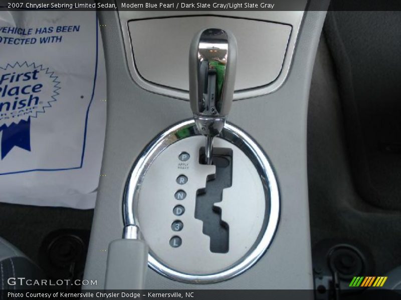  2007 Sebring Limited Sedan 4 Speed Automatic Shifter
