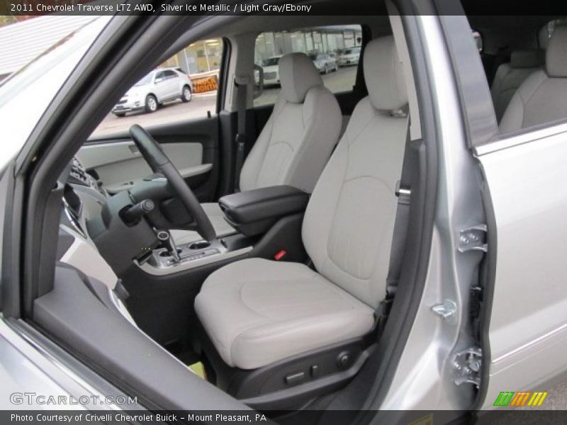  2011 Traverse LTZ AWD Light Gray/Ebony Interior