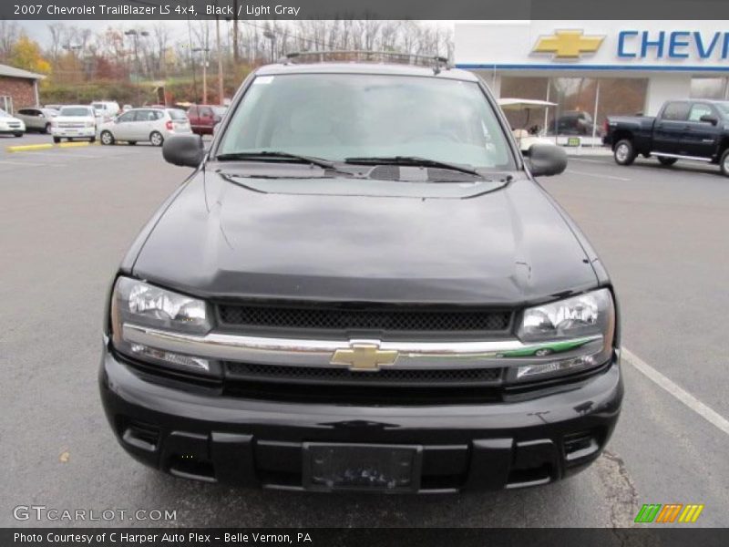 Black / Light Gray 2007 Chevrolet TrailBlazer LS 4x4