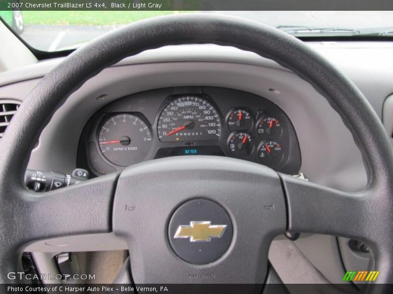 Black / Light Gray 2007 Chevrolet TrailBlazer LS 4x4