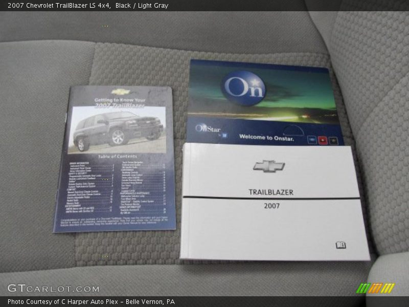 Black / Light Gray 2007 Chevrolet TrailBlazer LS 4x4