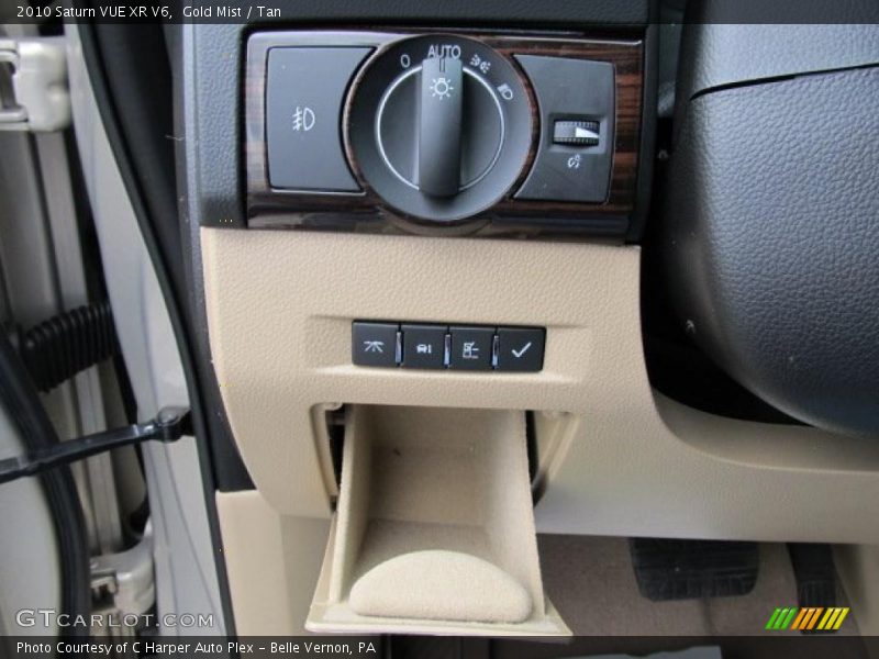 Gold Mist / Tan 2010 Saturn VUE XR V6