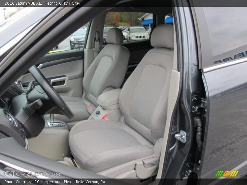  2010 VUE XE Gray Interior