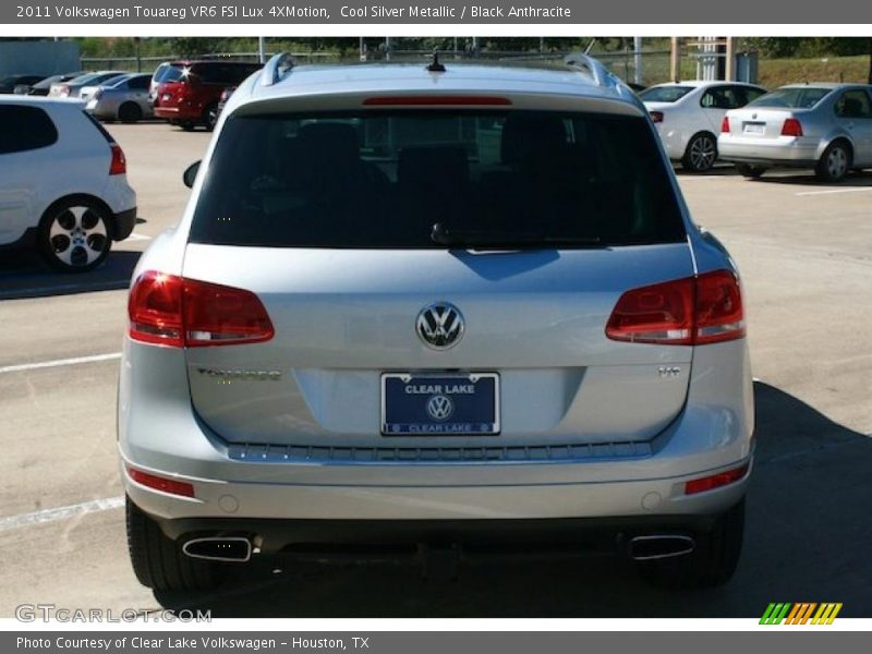 Cool Silver Metallic / Black Anthracite 2011 Volkswagen Touareg VR6 FSI Lux 4XMotion