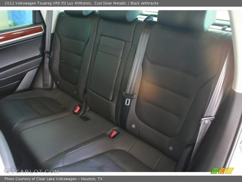  2011 Touareg VR6 FSI Lux 4XMotion Black Anthracite Interior