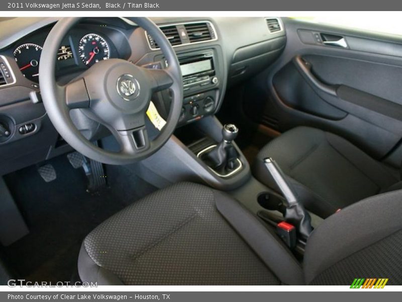 Black / Titan Black 2011 Volkswagen Jetta S Sedan