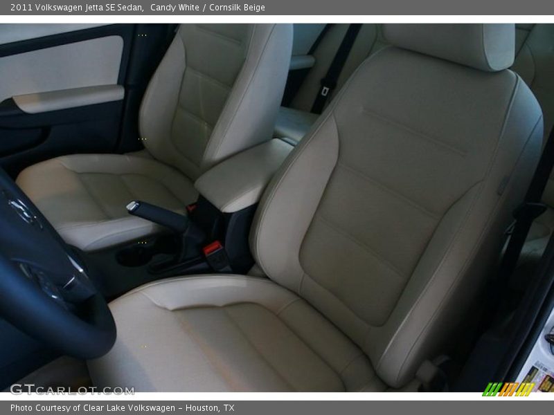 Candy White / Cornsilk Beige 2011 Volkswagen Jetta SE Sedan