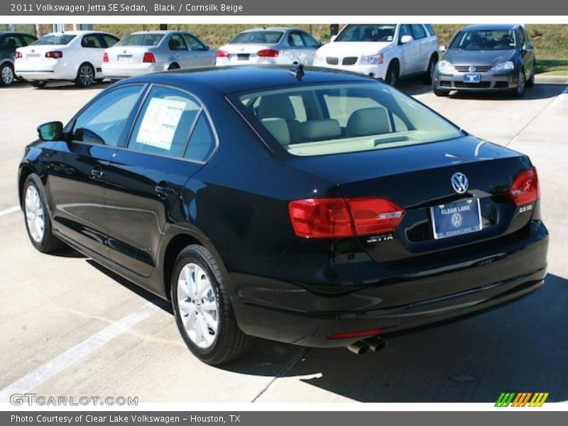 Black / Cornsilk Beige 2011 Volkswagen Jetta SE Sedan