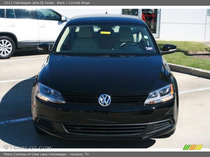 Black / Cornsilk Beige 2011 Volkswagen Jetta SE Sedan