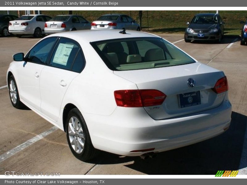 Candy White / Cornsilk Beige 2011 Volkswagen Jetta SE Sedan