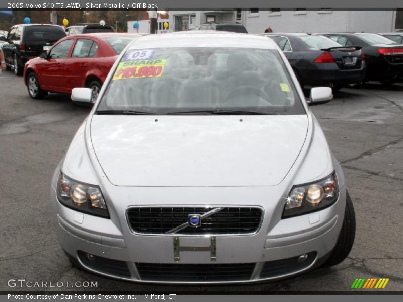 Silver Metallic / Off Black 2005 Volvo S40 T5 AWD